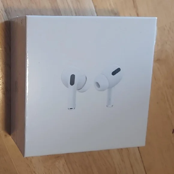 Apple AirPods Pro White - Picture 1 of 2